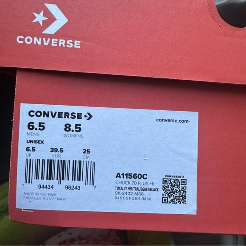NIB Converse Unisex Chuck 70 Plus Platforms Shoes sz 6.5 M or 8.5 W - Picture 8 of 8